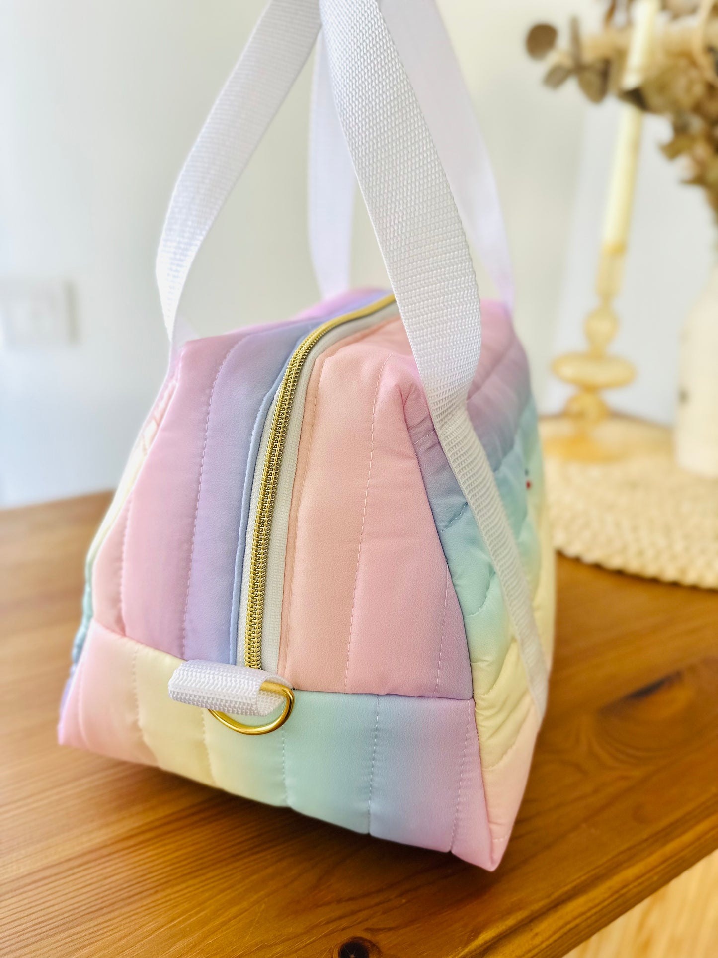 Lunch Bag isotherme déclassé - Matelassé arc en ciel (1 en stock)