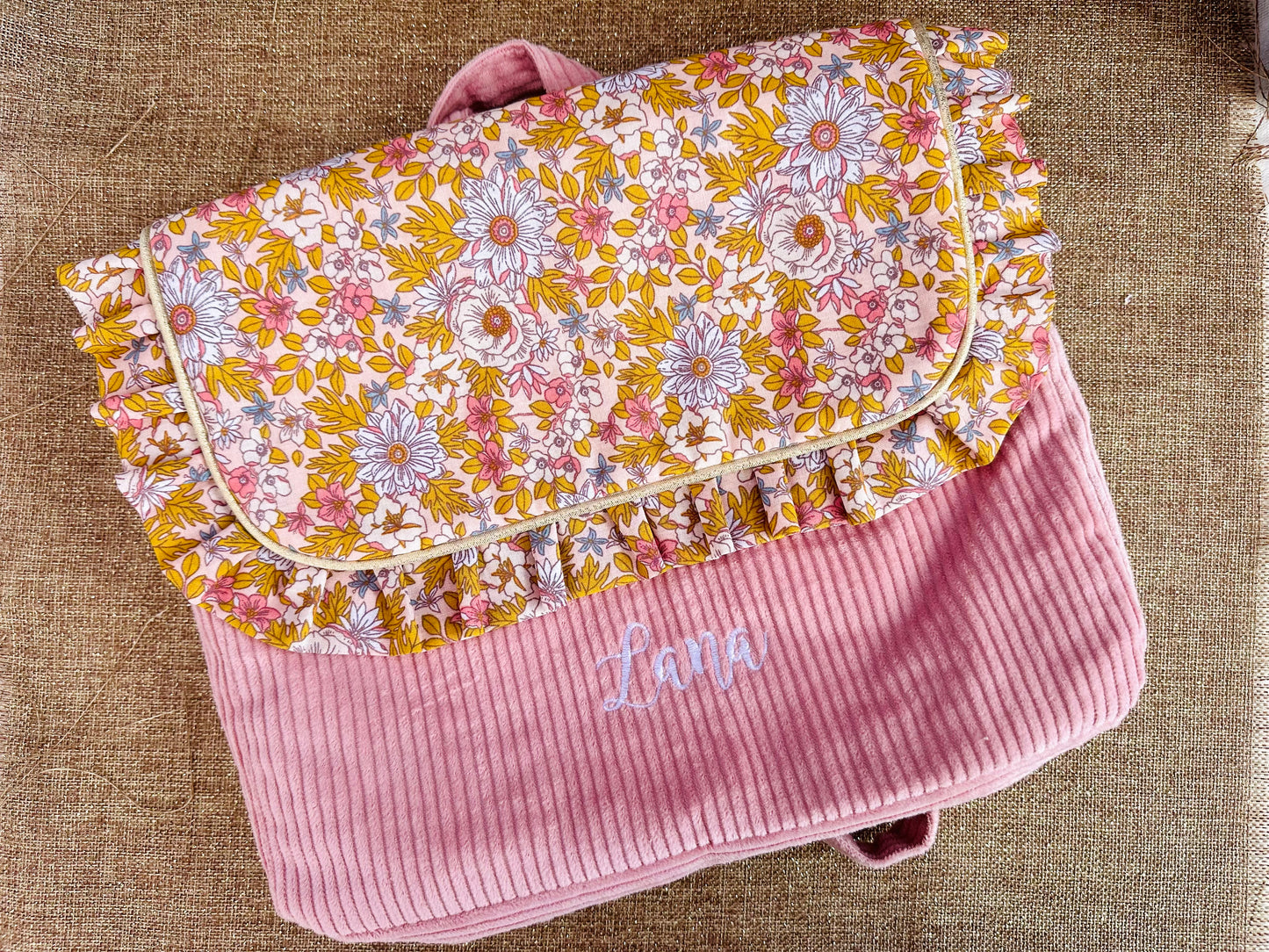 Grand cartable en velours côtelé à froufrou (sur commande)