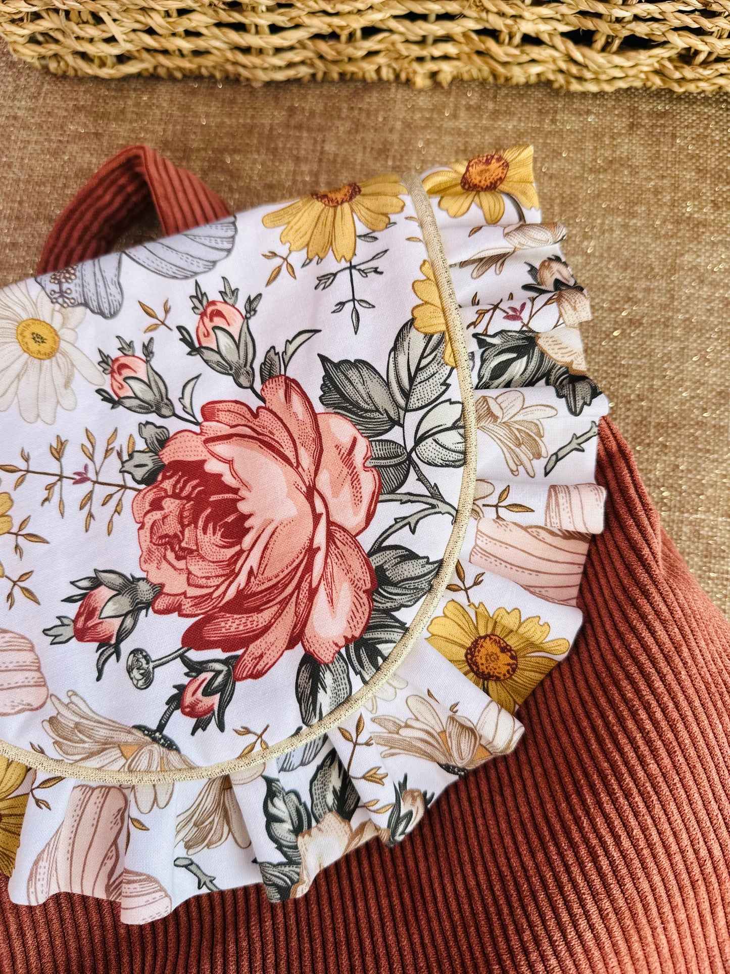 Sac à dos maternelle à froufrous (1 en stock)