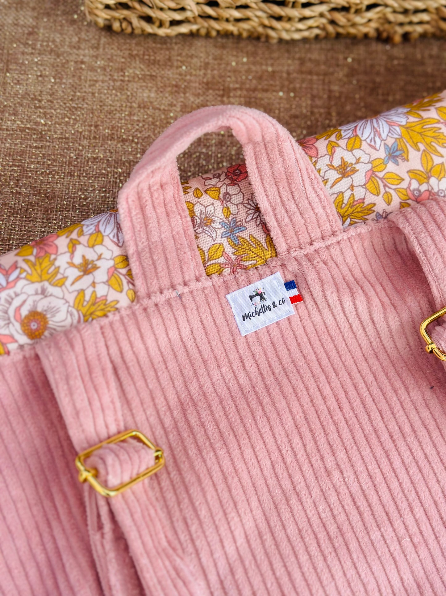 Grand cartable en velours côtelé à froufrou (sur commande)