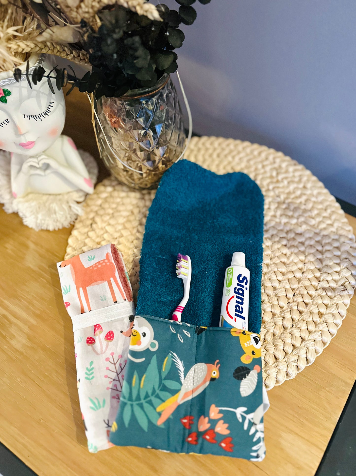 Trousse pour brosse à dents (sur commande)