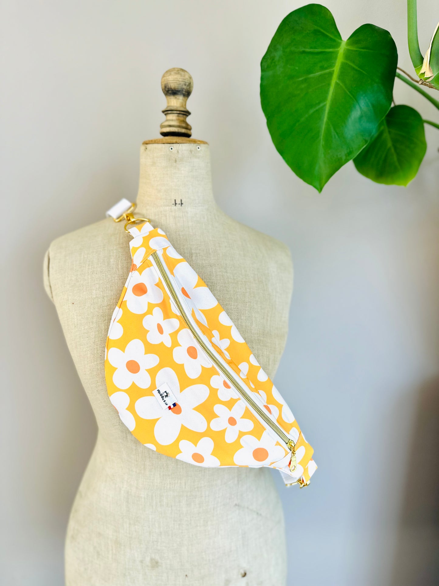 Banane Marguerite impermeable (1 en stock)