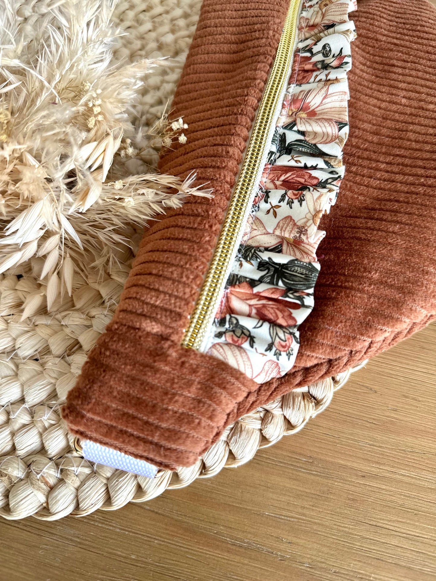 Banane à volant en velours côtelé - (à personnaliser sur commande)