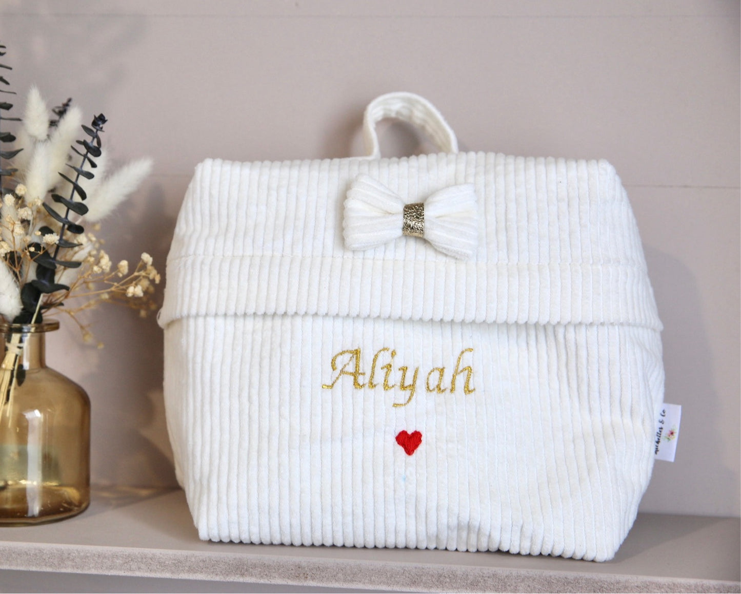 Vanity en velours côtelé avec sa broderie personnalisée (sur commande)