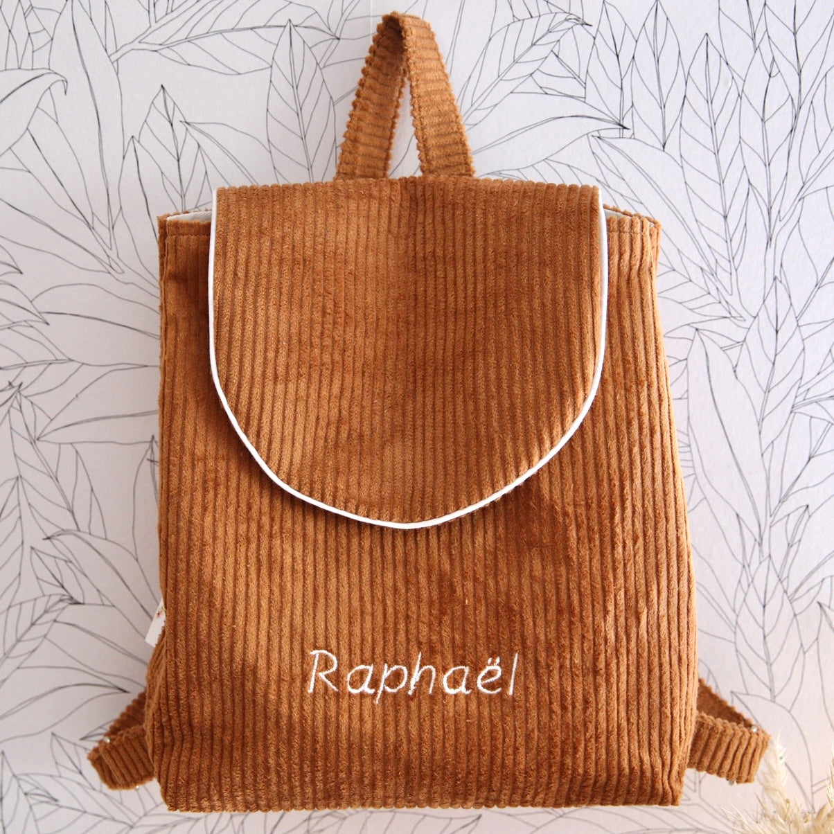 Sac à dos maternelle en velours côtelé - brodé (sur commande)