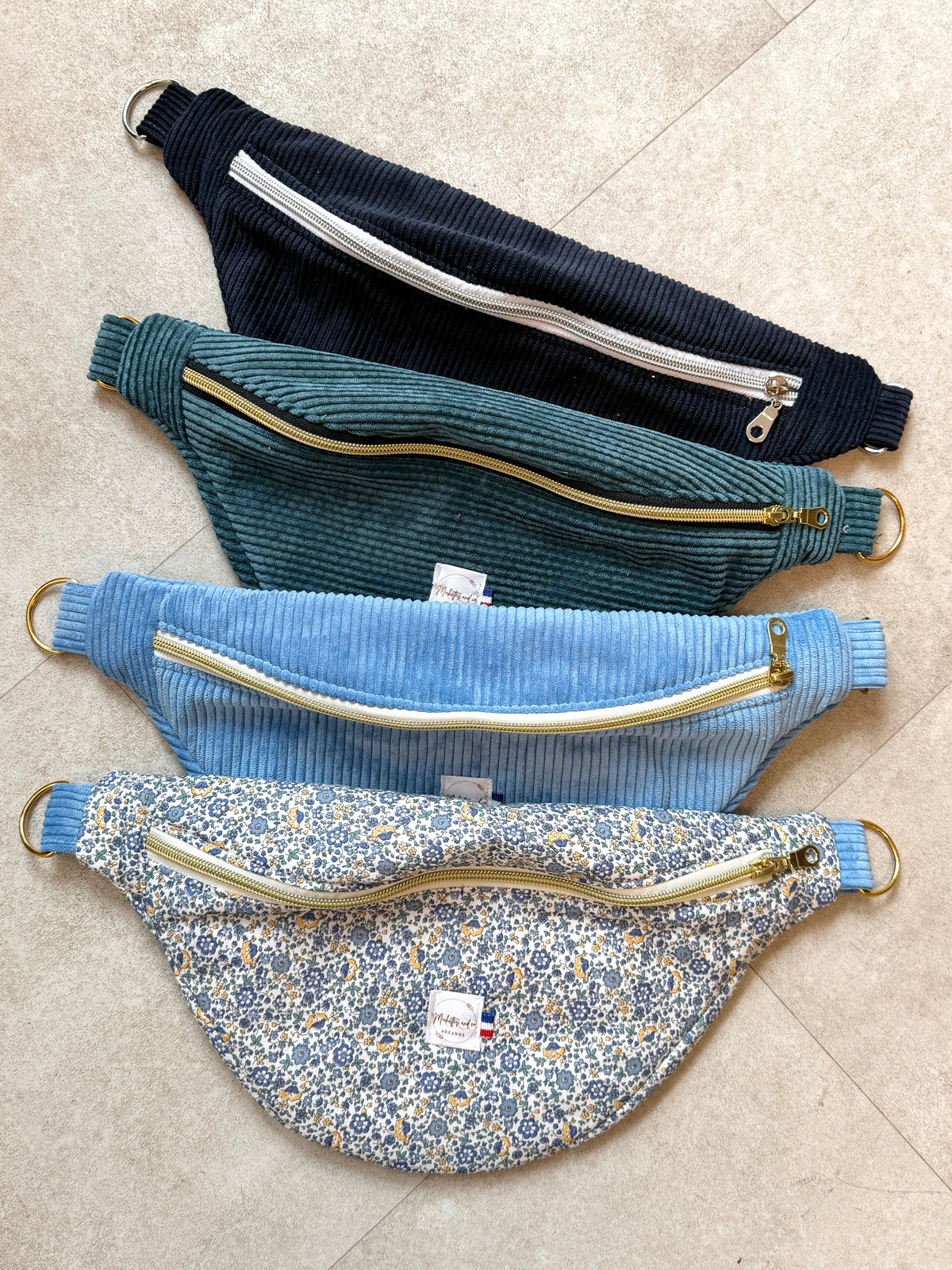 Sac Banane velours côtelé Bleu  par Michettes and co
