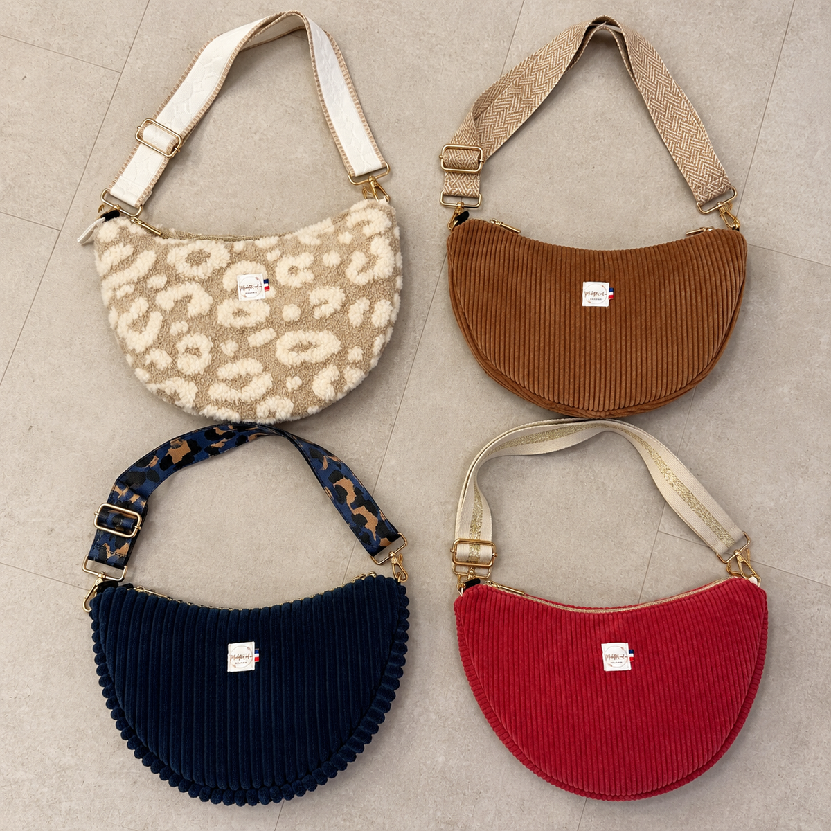 Sac demi-lune velours par Michettes and co