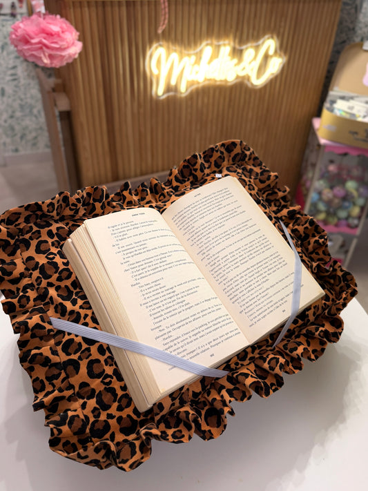 Coussins  de lecture à froufrous  par Michettes and co