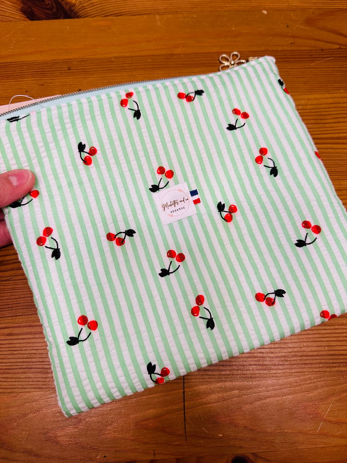 Trousse molletonnée (en stock)