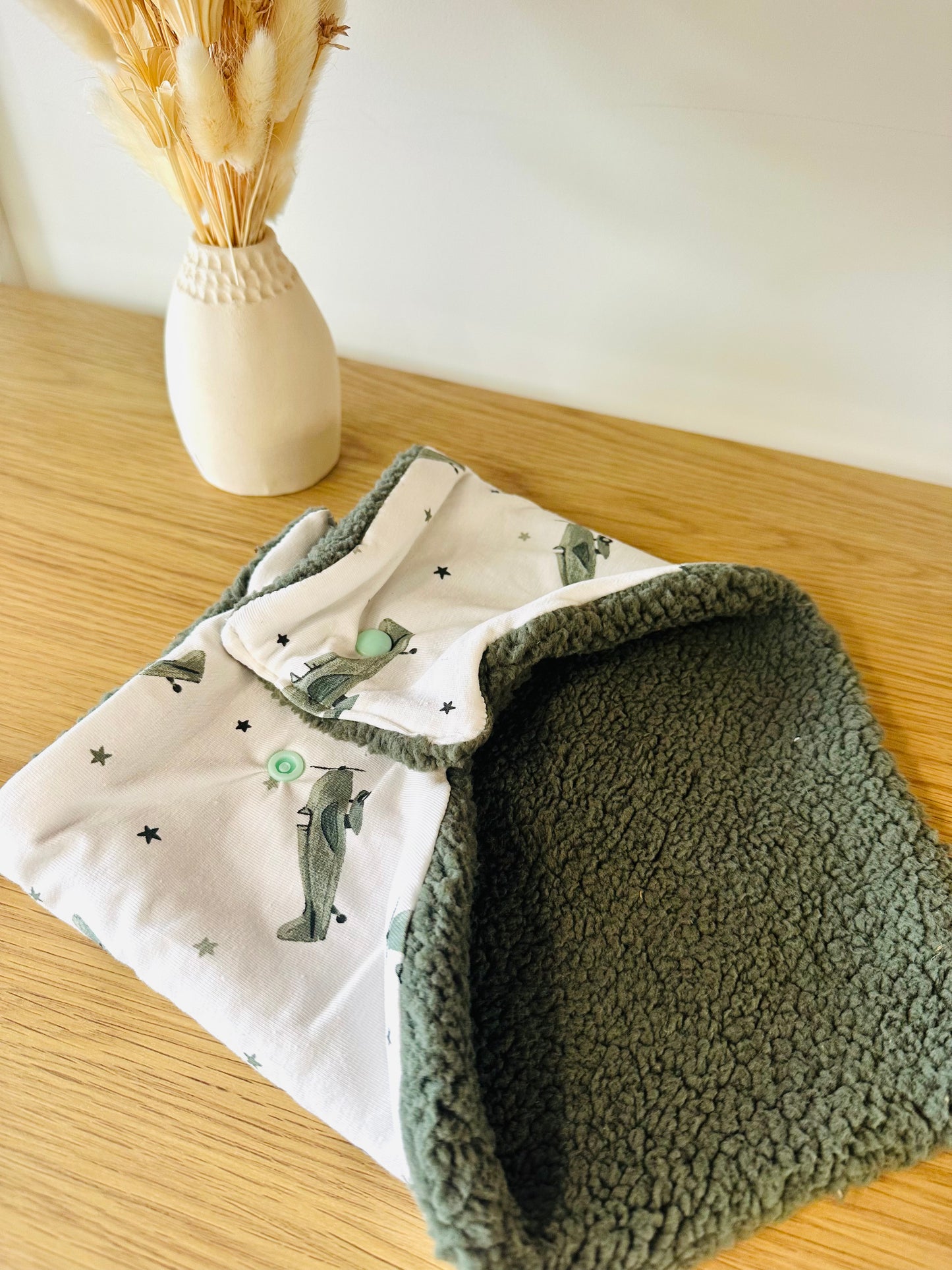 Bandana - Snood / cache cou enfant - Thème avions (modele unique)