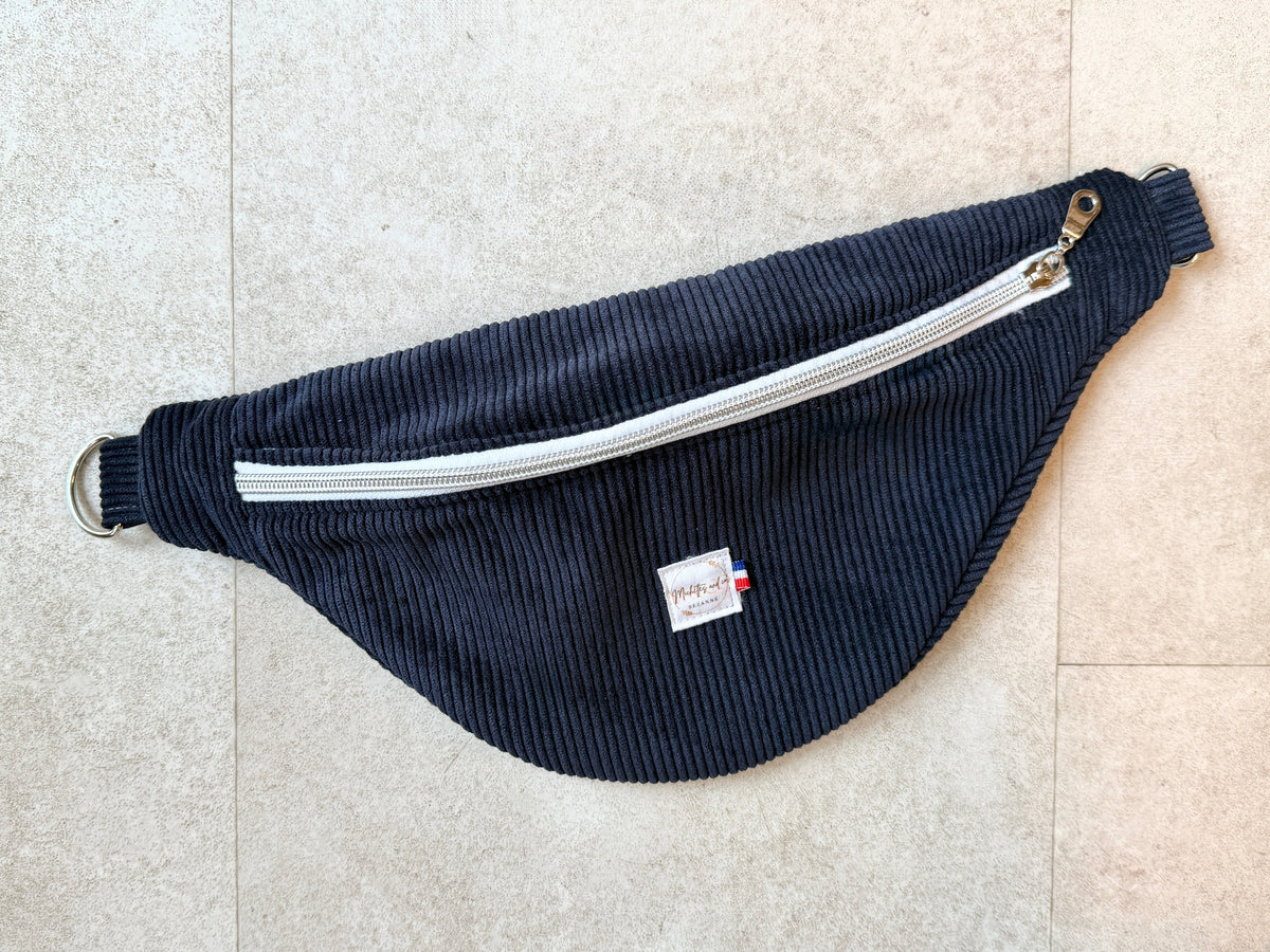 Sac Banane velours côtelé Bleu  par Michettes and co