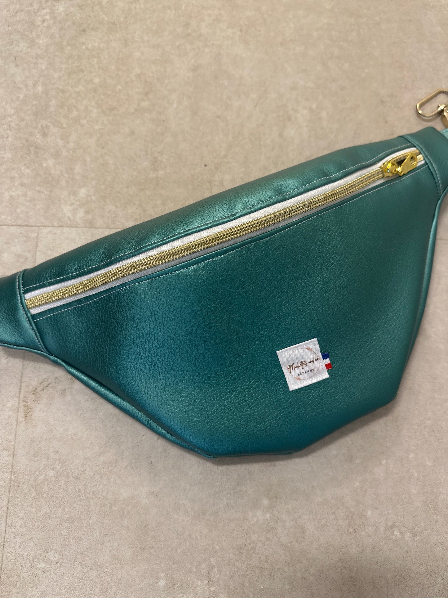 Les bananes simili - en stock