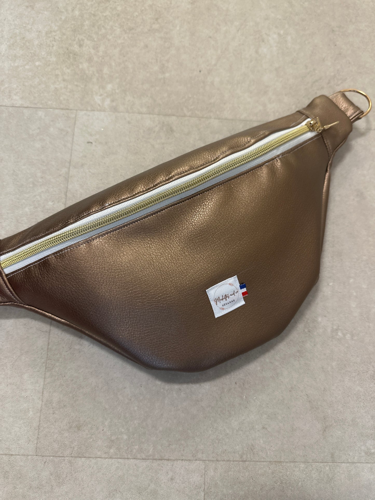 Les bananes simili - en stock