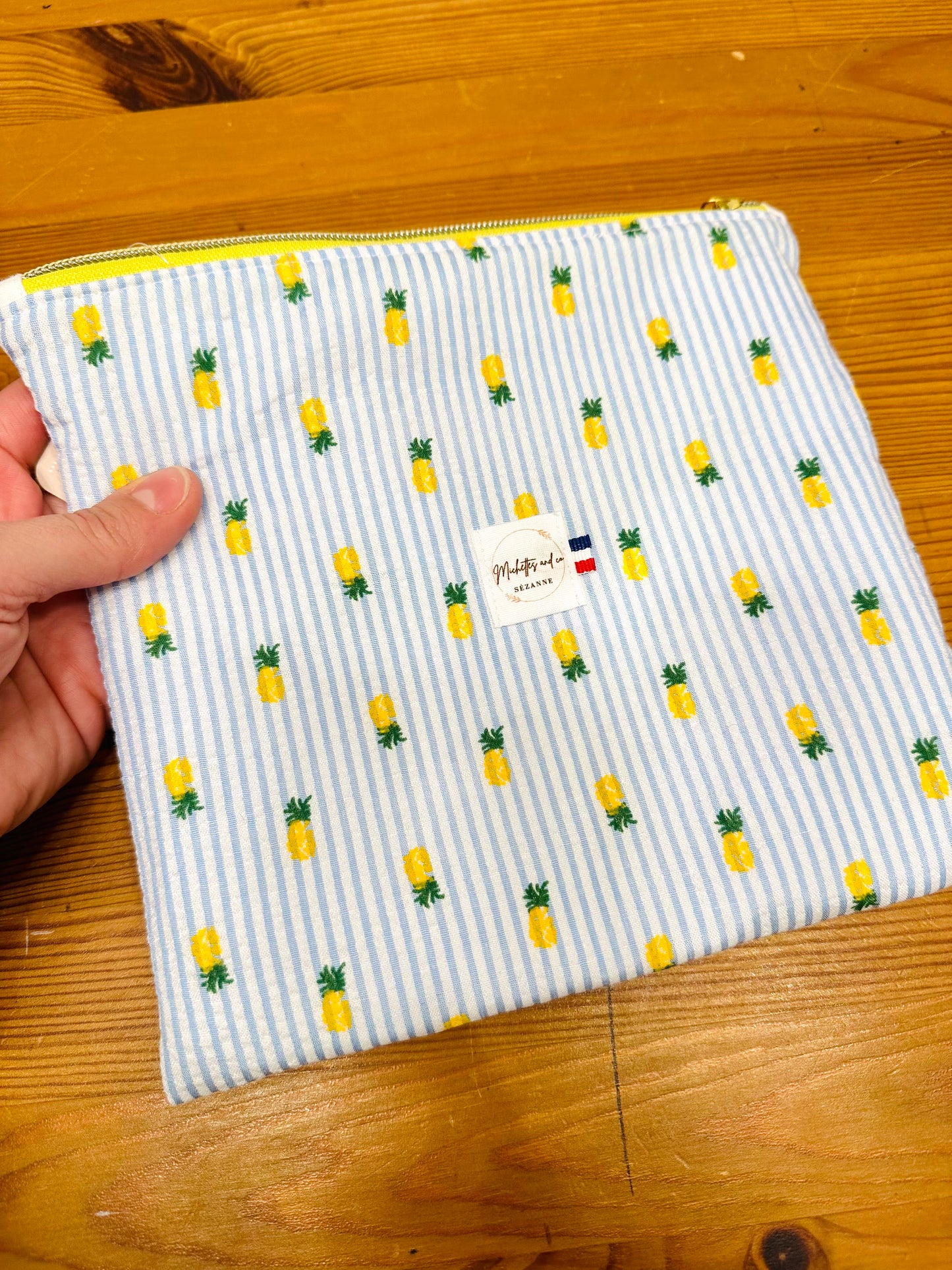 Trousse molletonnée (en stock)