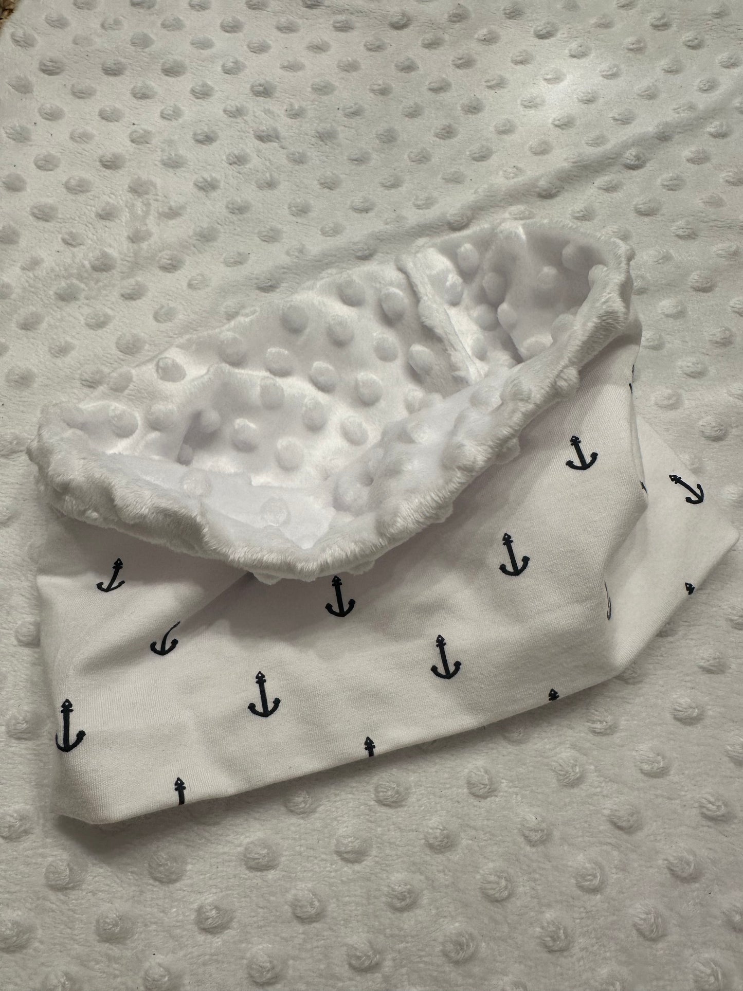 12  Snoods / caches cou enfant