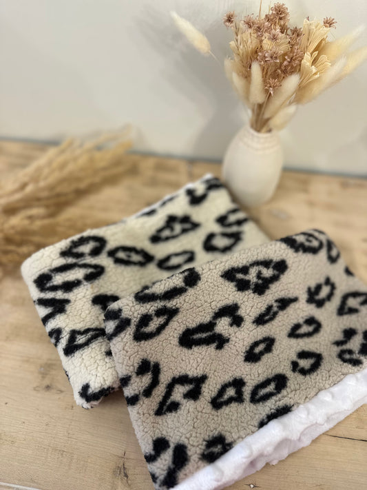 Snood / cache cou enfant "léopard "